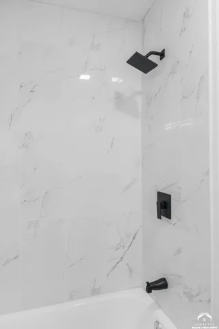 $274,900 | 731 South Main Street, Ottawa, KS 66067