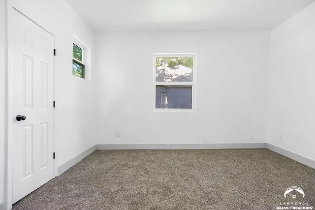 $274,900 | 731 South Main Street, Ottawa, KS 66067