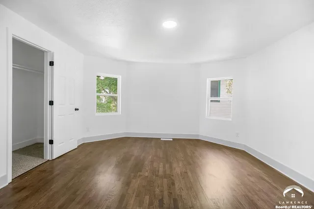 $274,900 | 731 South Main Street, Ottawa, KS 66067