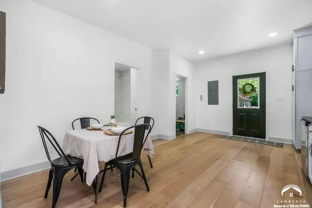 $274,900 | 731 South Main Street, Ottawa, KS 66067