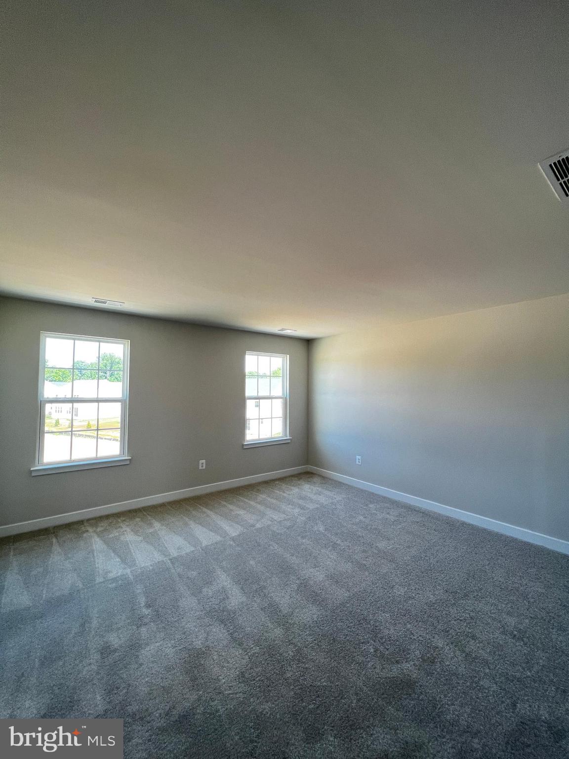 913 Ericcson Lane Middletown, DE 19709 - Photo 38 of 50 an empty room with a window
