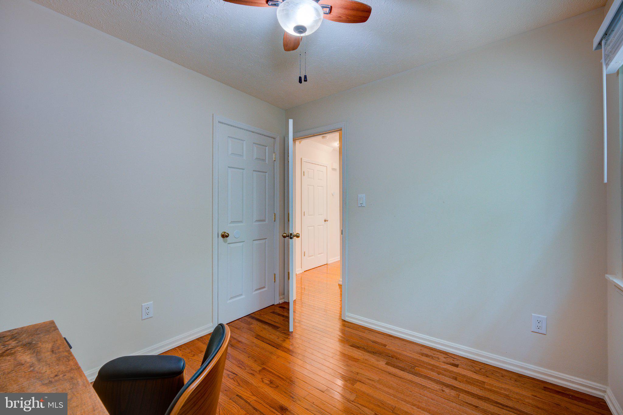 9595 Roys Lane Culpeper, VA 22701 - Photo 17 of 61 Bright and inviting workspace retreat.