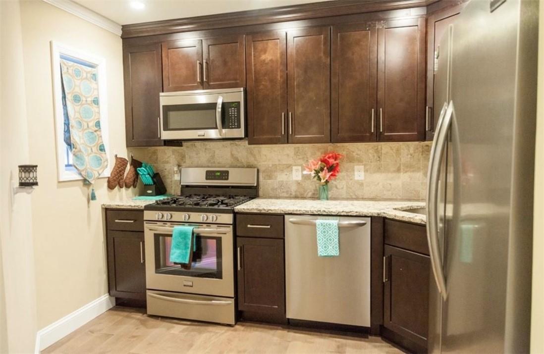 1 Pheasant Walk, Unit 1 Peekskill, NY 10566 - Photo 1 of 1 Kitchen