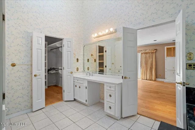 $445,000 | 1001 Pinehurst Place, McComb, MS 39648