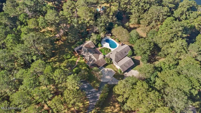 $445,000 | 1001 Pinehurst Place, McComb, MS 39648