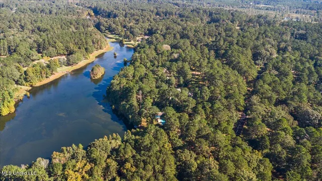 $445,000 | 1001 Pinehurst Place, McComb, MS 39648