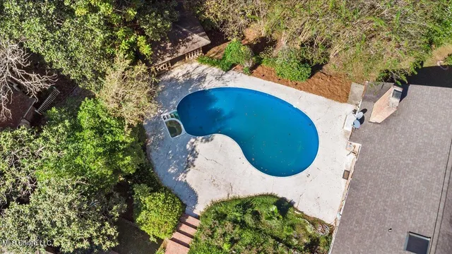 $445,000 | 1001 Pinehurst Place, McComb, MS 39648