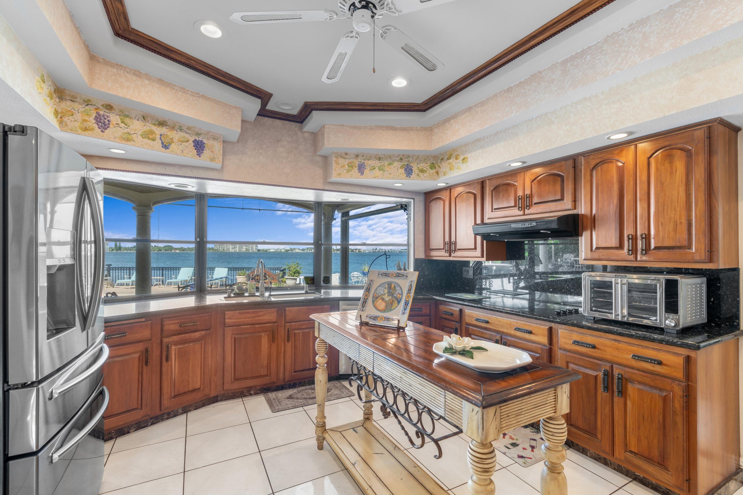 1010 Pine Point Road Singer Island, FL 33404 - Photo 37 of 74 DSC08387.jpg-SMALL