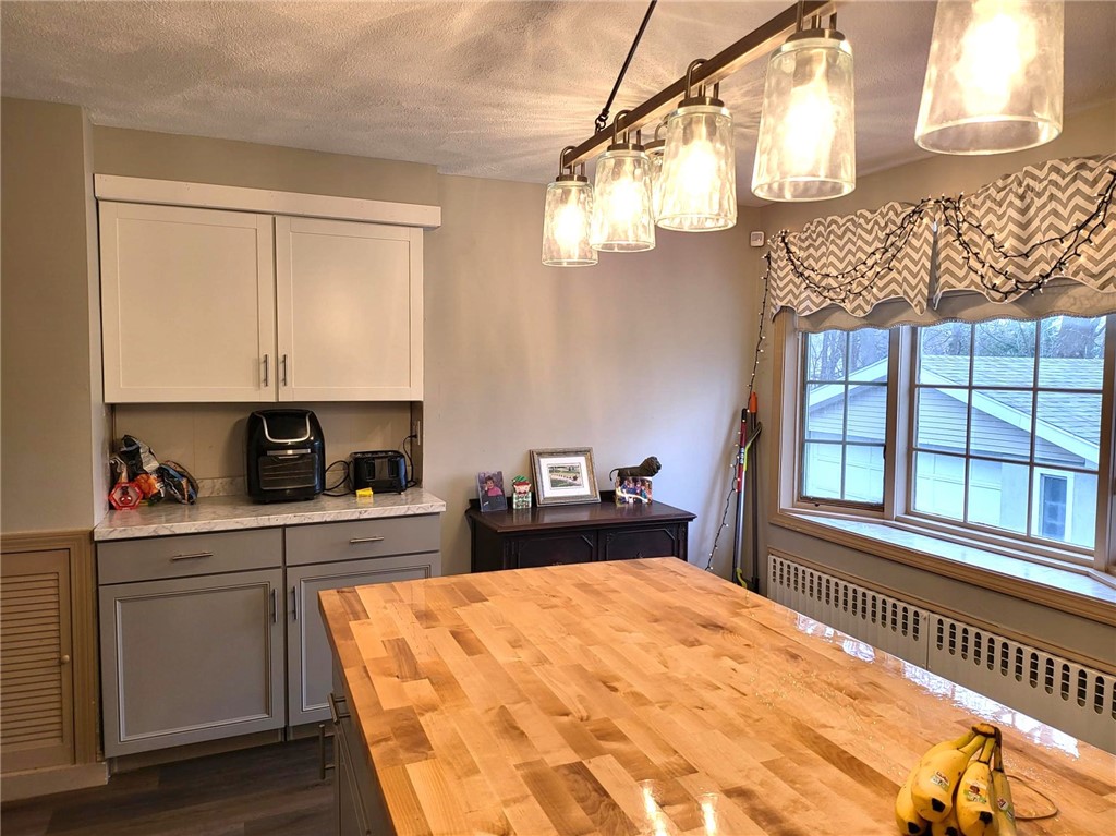 128 Winthrop Street Woonsocket, RI 02895 - Photo 6 of 33