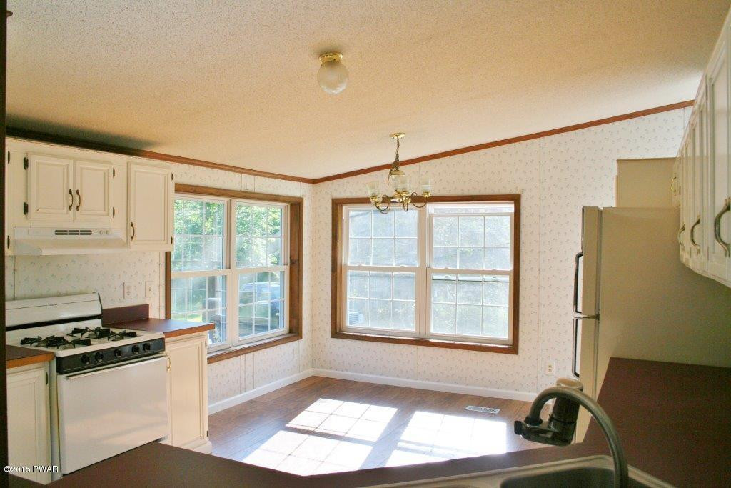 915 Towpath Road Hawley, PA 18428 - Photo 15 of 32 Gallery Image 15