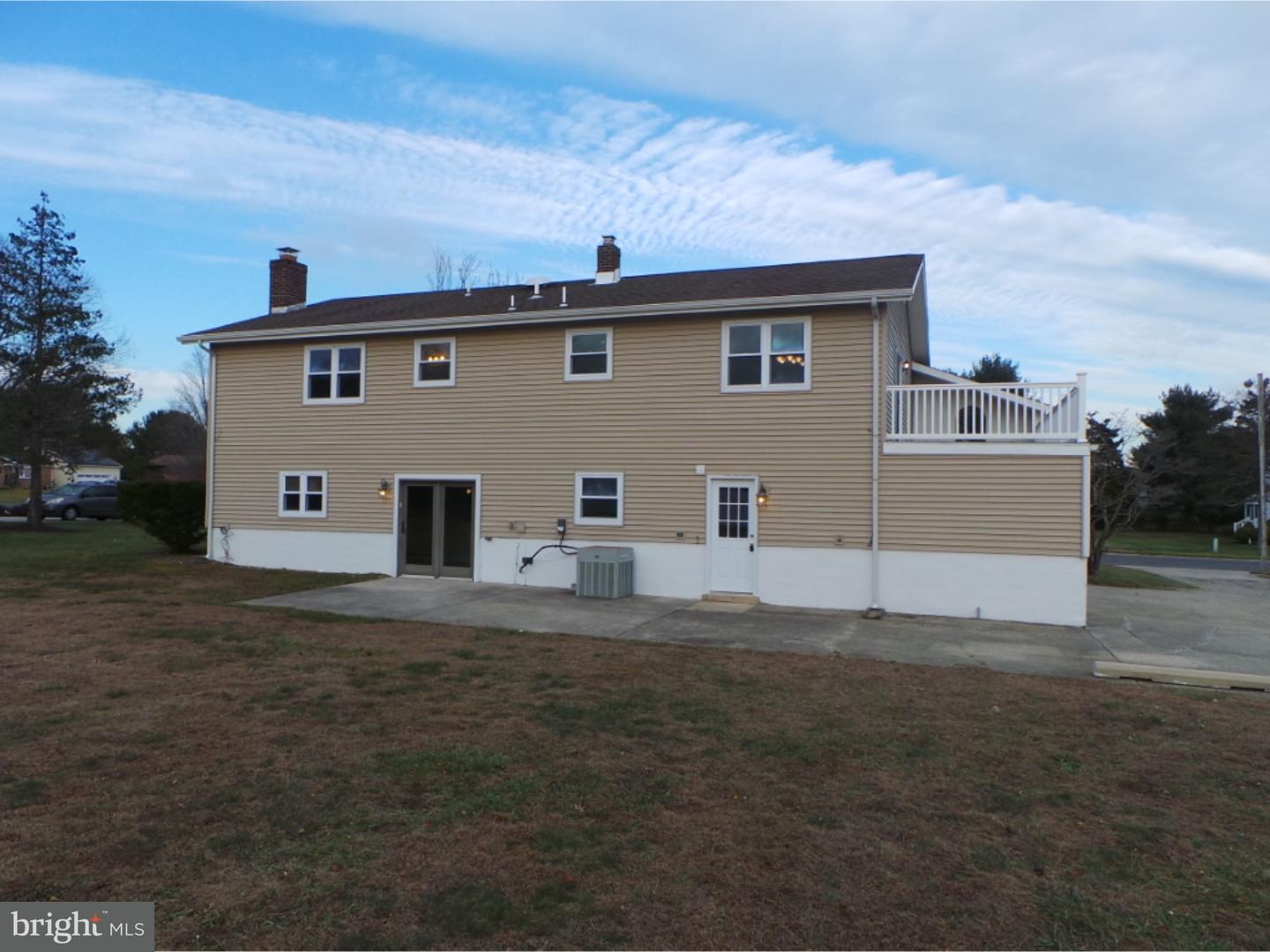 54 Wayside Road Berlin, NJ 08009 - Photo 2 of 25 Gallery Image 2
