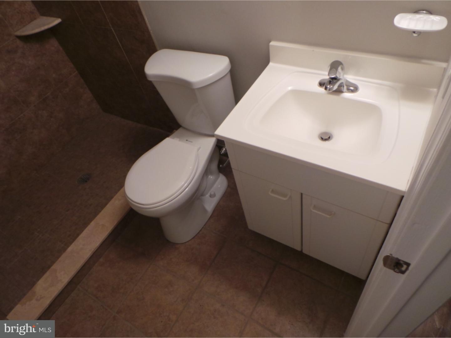 54 Wayside Road Berlin, NJ 08009 - Photo 13 of 25 Gallery Image 13
