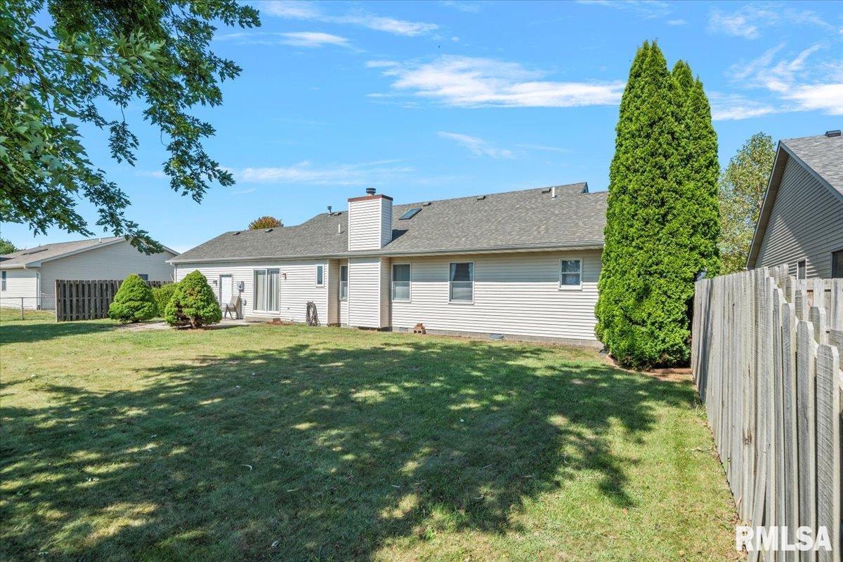 1052 Oakbrook Avenue Chatham, IL 62629 - Photo 28 of 30