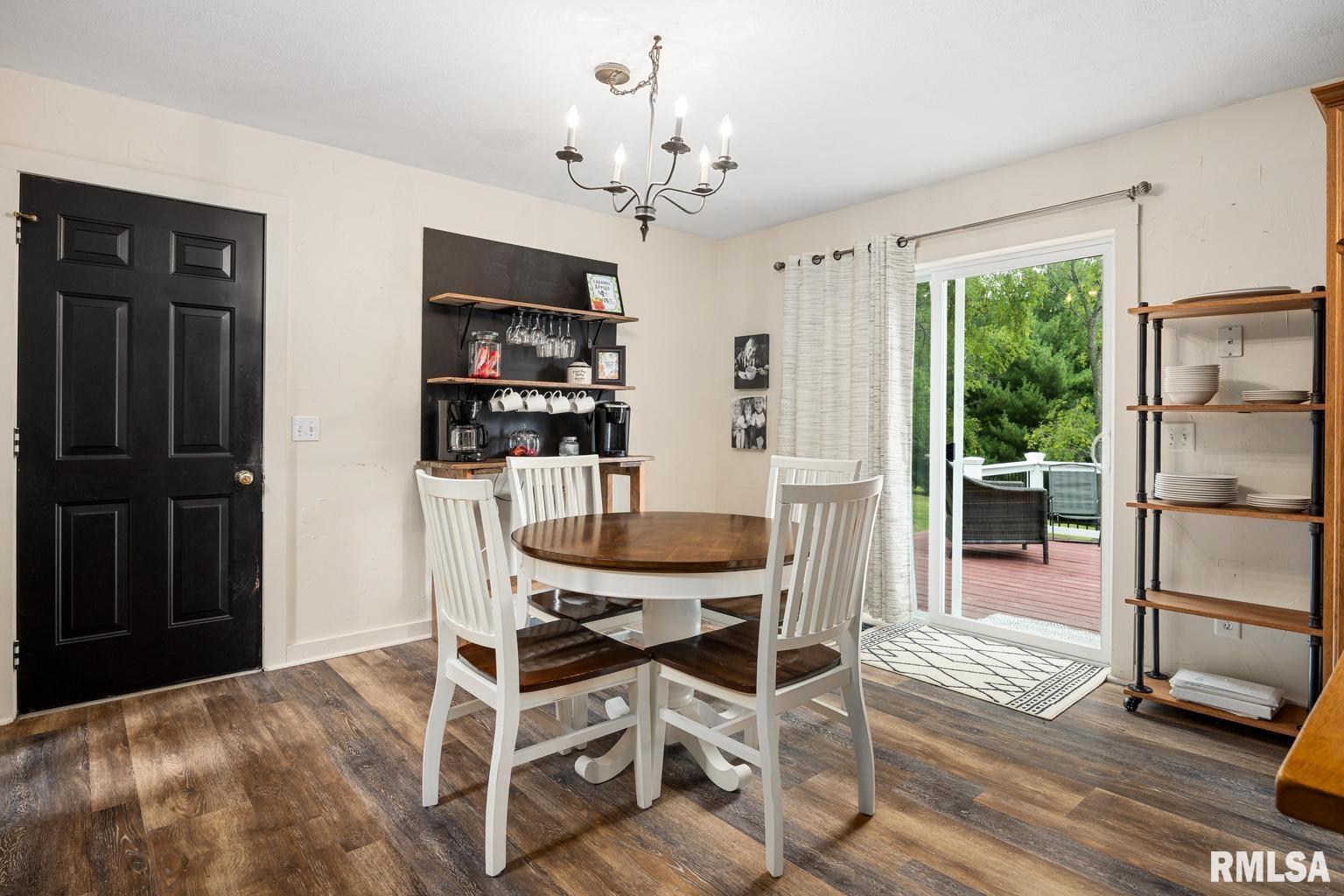 824 West Hallock Hollow Road Edelstein, IL 61526 - Photo 12 of 59 Gallery Image 12