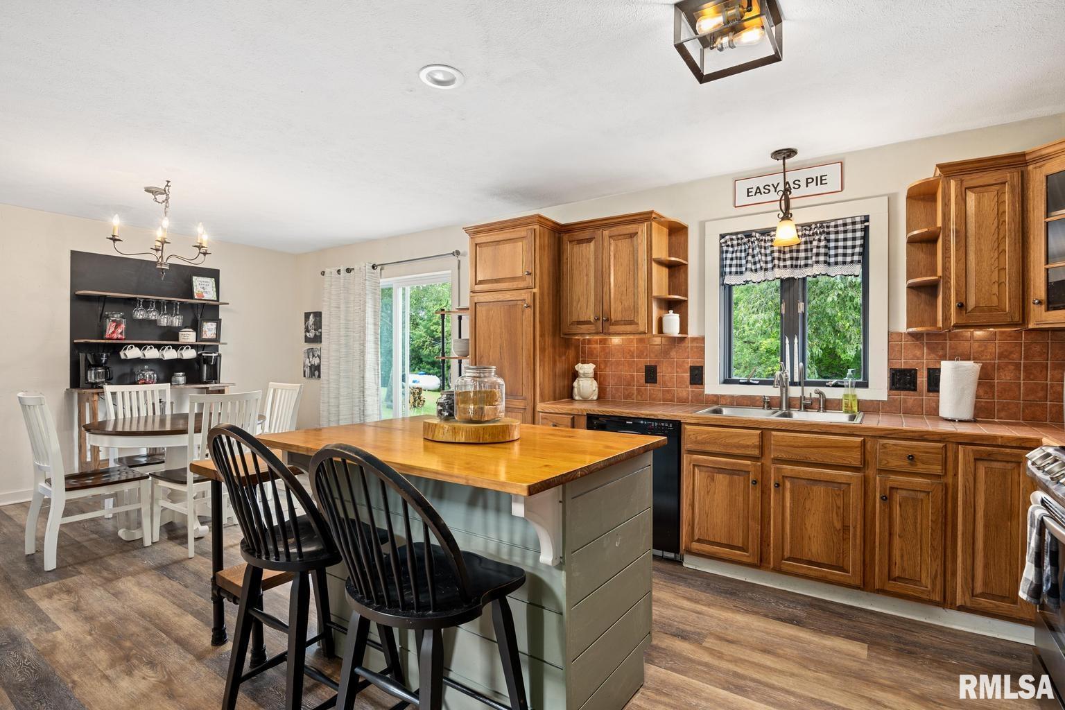 824 West Hallock Hollow Road Edelstein, IL 61526 - Photo 18 of 59 Gallery Image 18