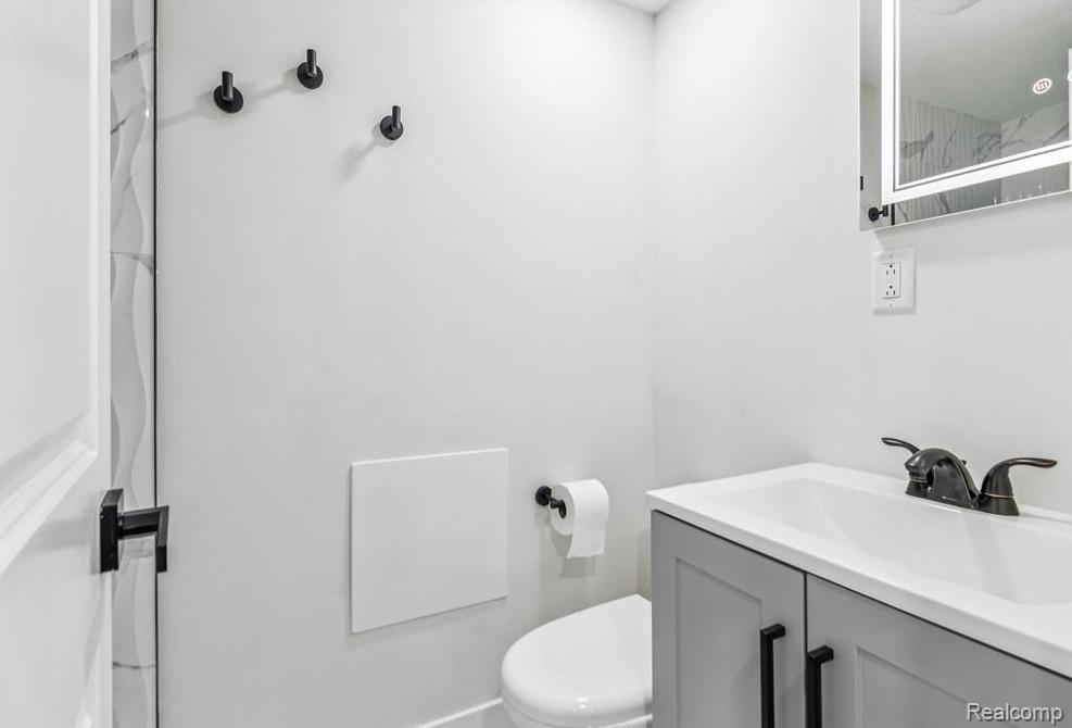 7174 Center Road Mount Morris, MI 48458 - Photo 11 of 23