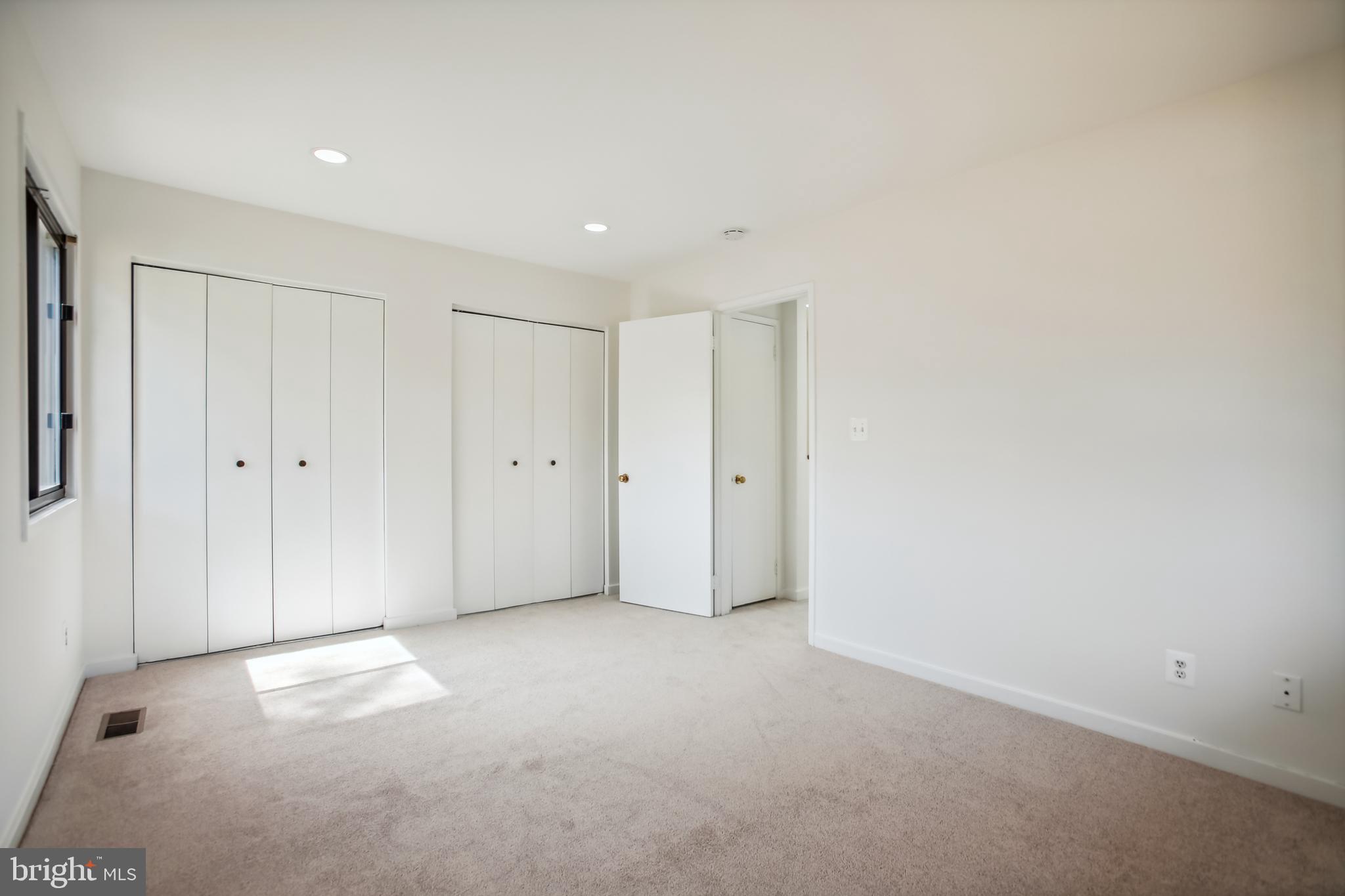 4510 Flintstone Road Alexandria, VA 22306 - Photo 23 of 49 Bedroom 2