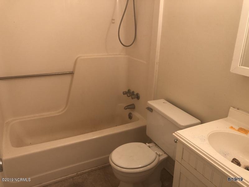 308 Luann Road Jacksonville, NC 28540 - Photo 21 of 22 HALL BATHROOM