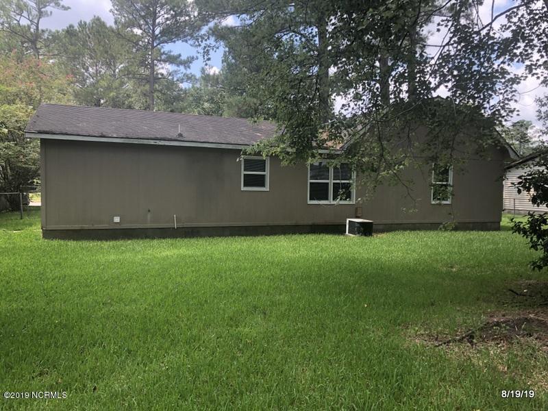 308 Luann Road Jacksonville, NC 28540 - Photo 4 of 22 REAR VIEW