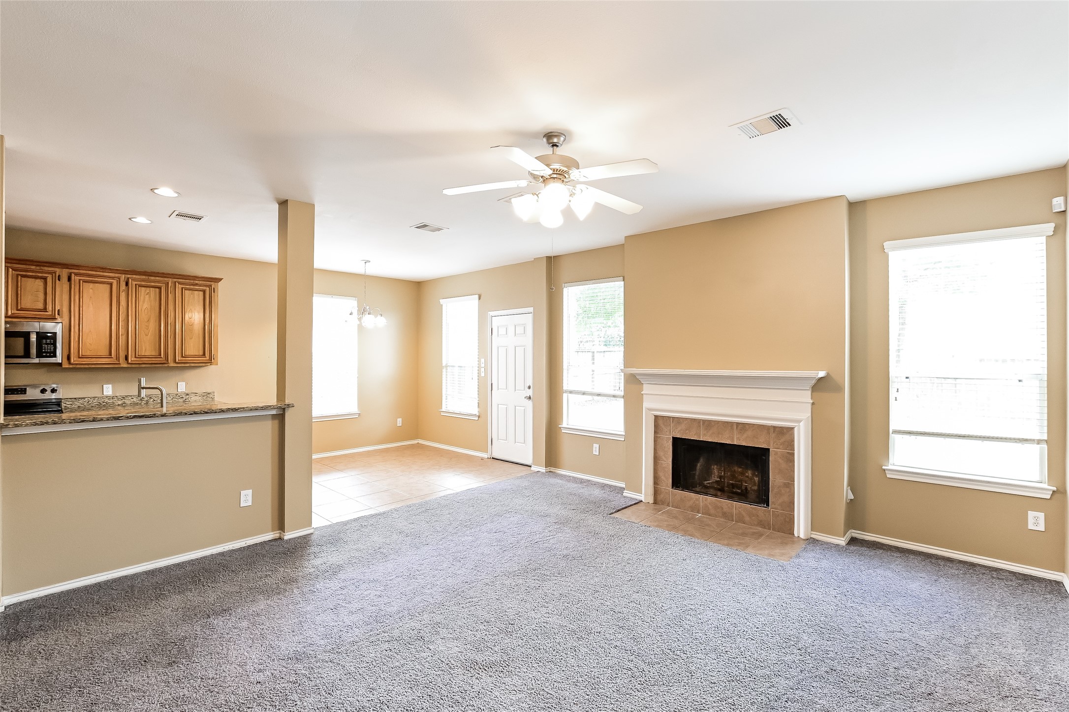 12734 Great Sands Drive Humble, TX 77346 - Photo 5 of 17