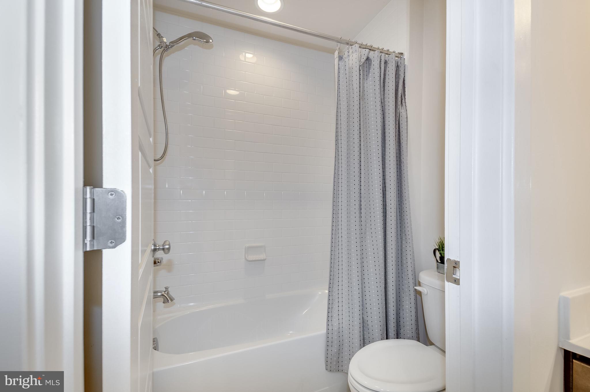 155 Kandinsky Loop Silver Spring, MD 20906 - Photo 38 of 44 Gallery Image 38