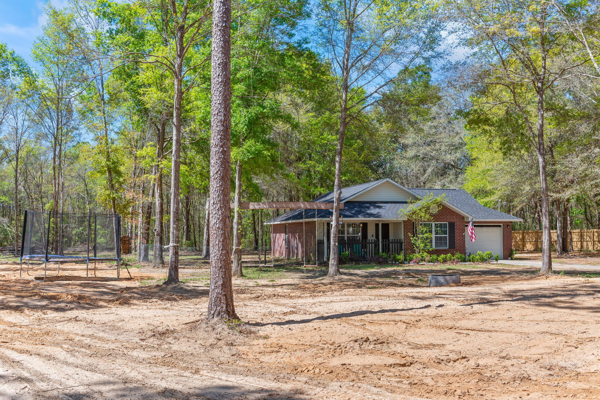 6781 East Gate Road Milton, FL 32570 - Photo 4 of 38 Gallery Image 4