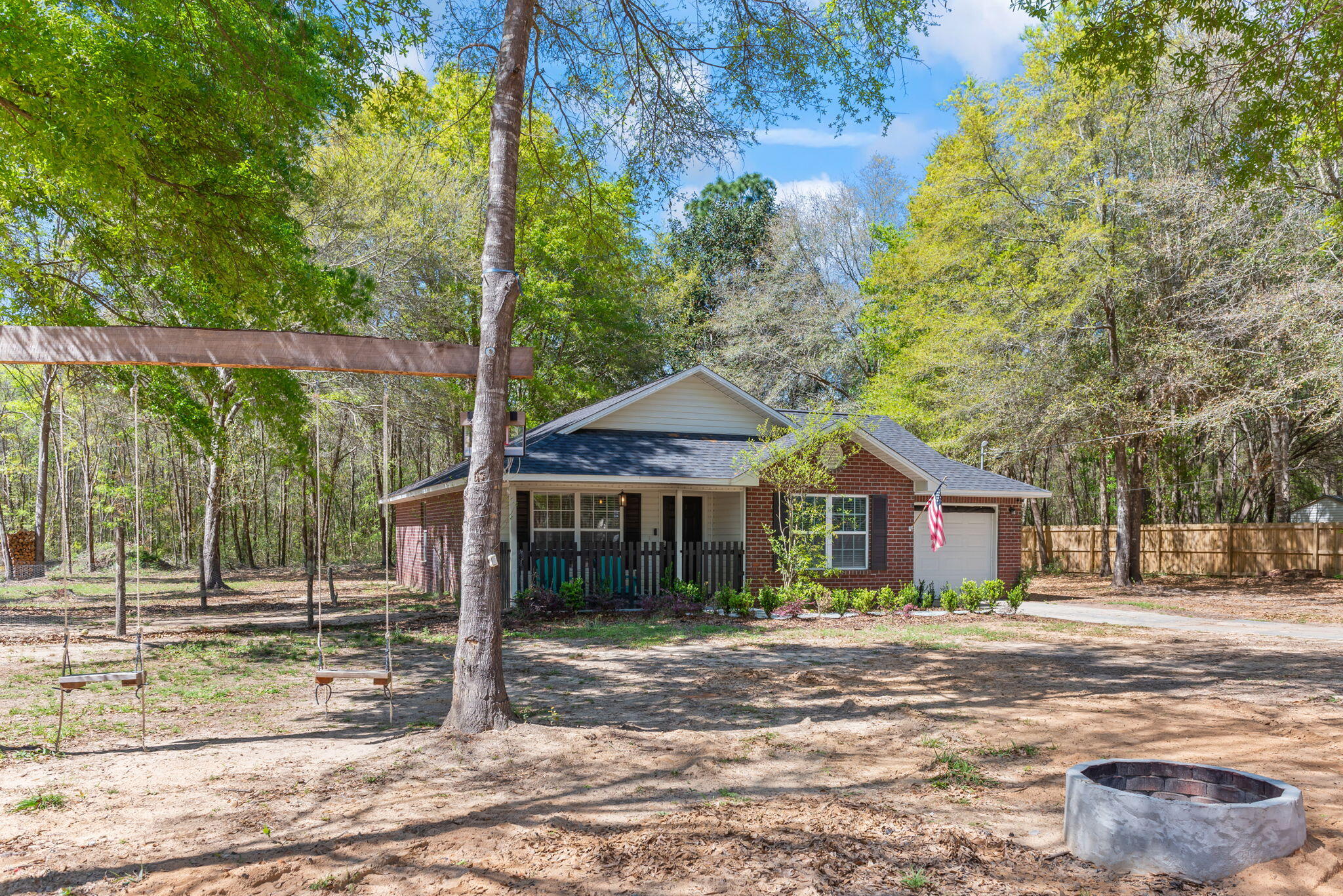 6781 East Gate Road Milton, FL 32570 - Photo 5 of 38 Gallery Image 5