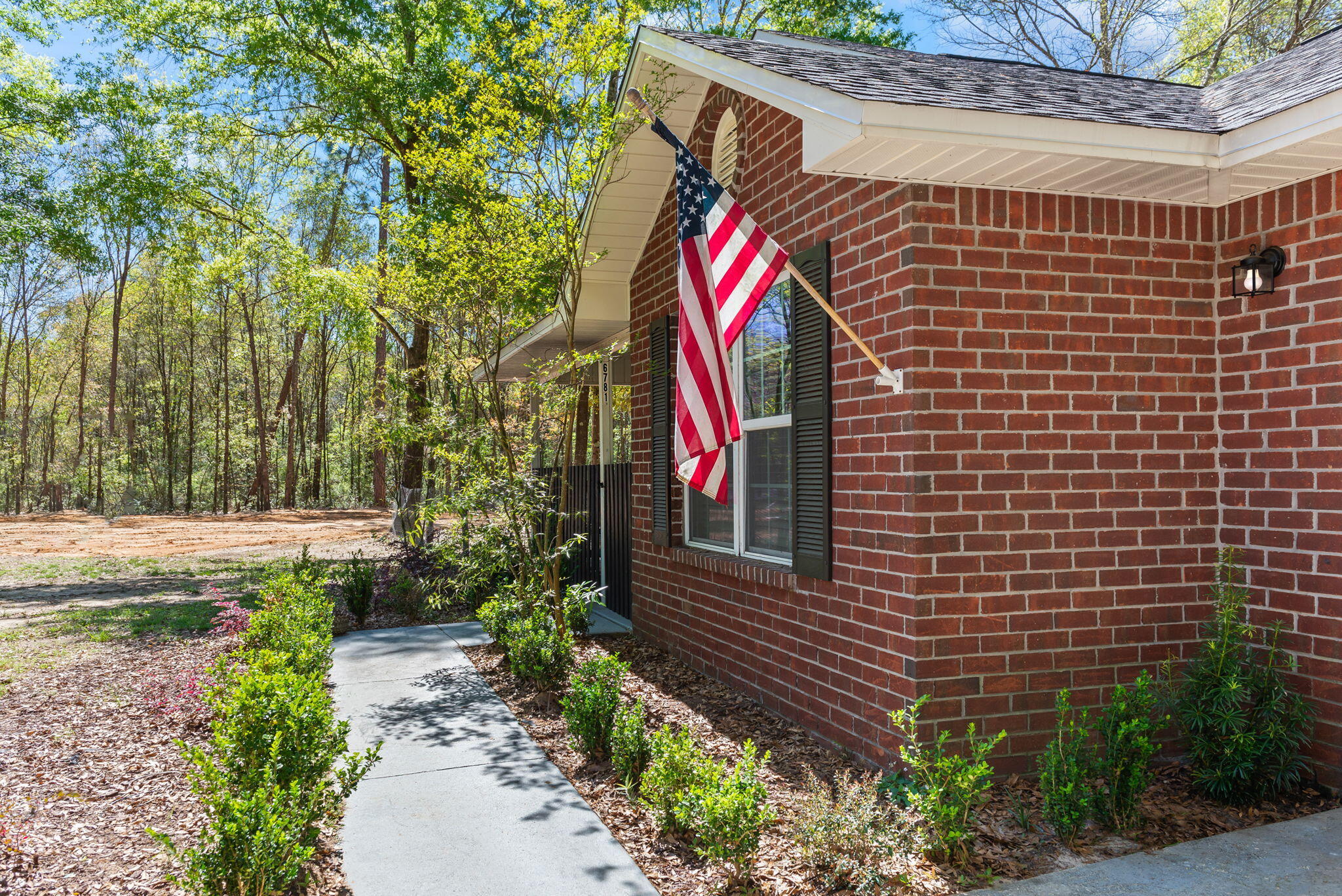 6781 East Gate Road Milton, FL 32570 - Photo 8 of 38 Gallery Image 8