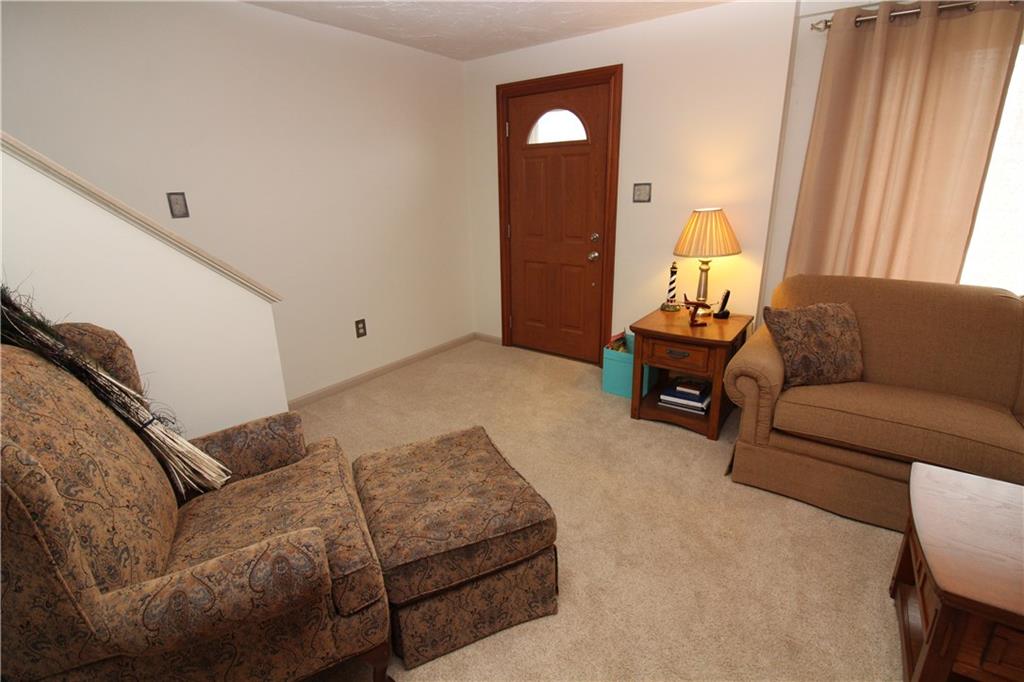 2384 Brodhead Road Aliquippa, PA 15001 - Photo 6 of 17 Living Room