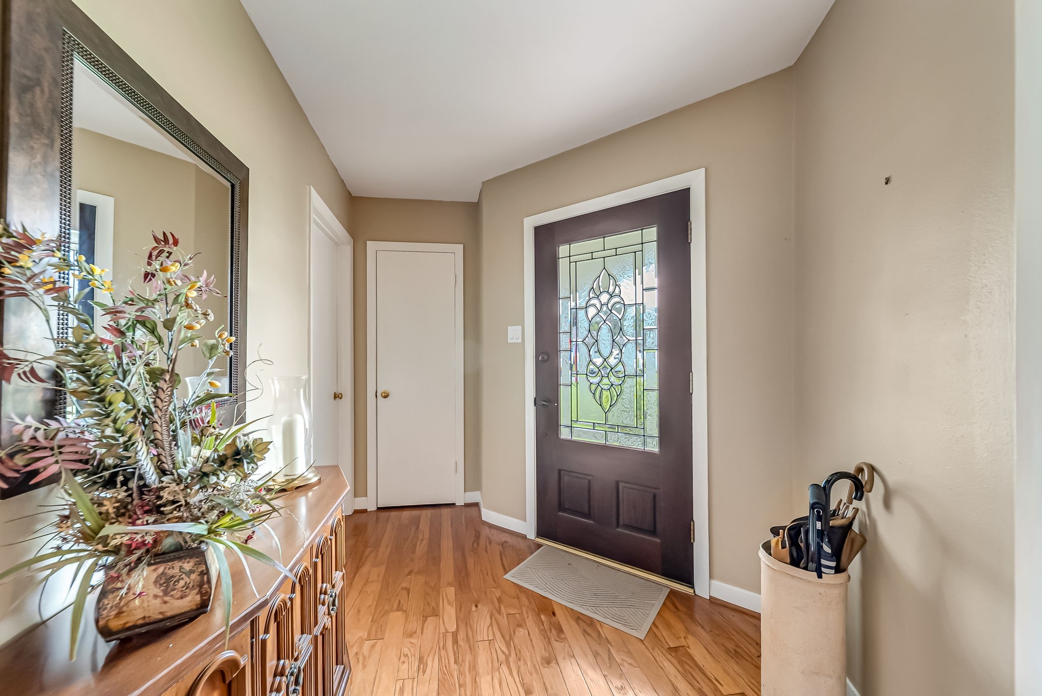 1330 Foxwood Road Houston, TX 77008 - Photo 3 of 30