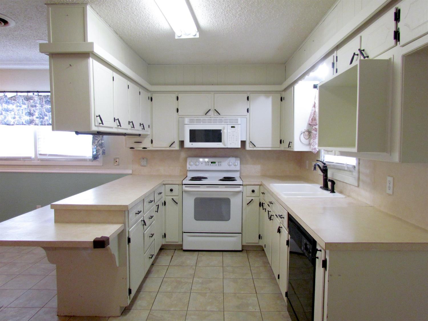 5318 47th Street Lubbock, TX 79414 - Photo 9 of 26 Photo 9