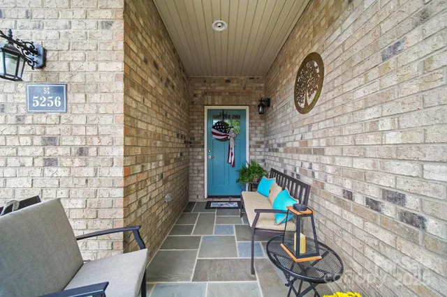 $600,000 | 5256 Courtyard Lane, Belmont, NC 28012