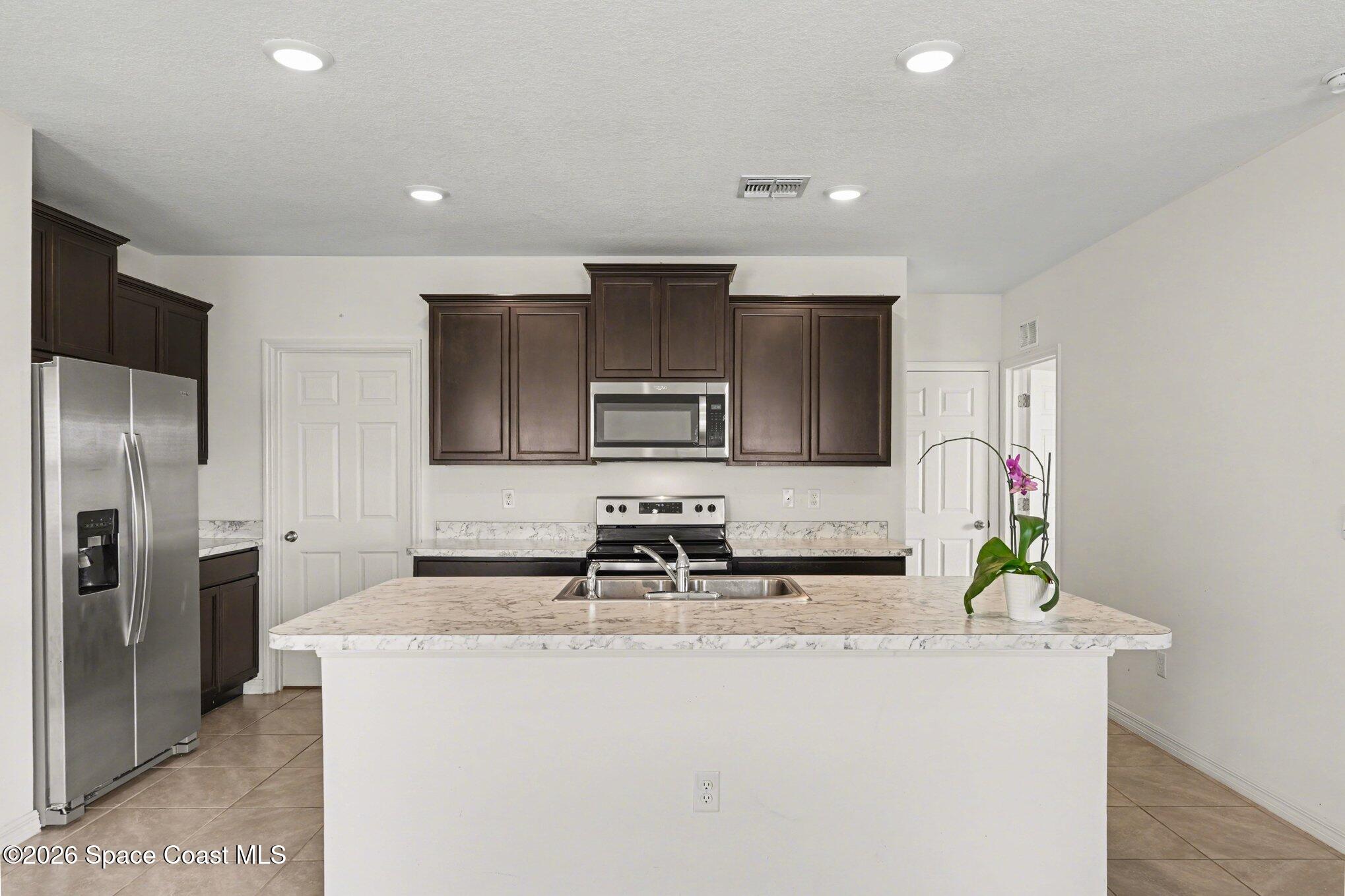 966 Trinity Street Rockledge, FL 32955 - Photo 7 of 41 Kitchen