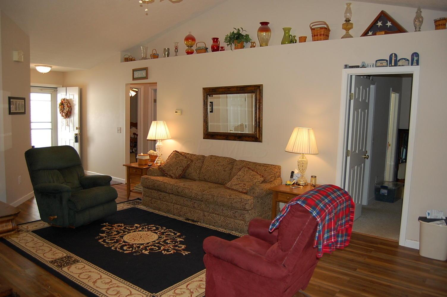 6213 Country Side Road Plain City, OH 43064 - Photo 5 of 16