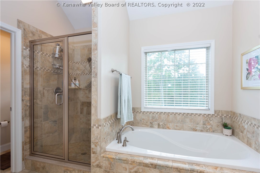 424 Aviators Point Eleanor, WV 25070 - Photo 23 of 41 Gallery Image 23