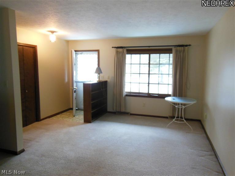 6179 North Oval Road Clinton, OH 44216 - Photo 2 of 15