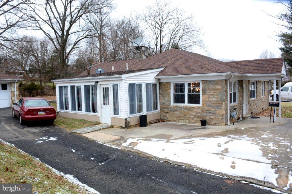 8716 Verree Road Philadelphia, PA 19115 - Photo 3 of 47