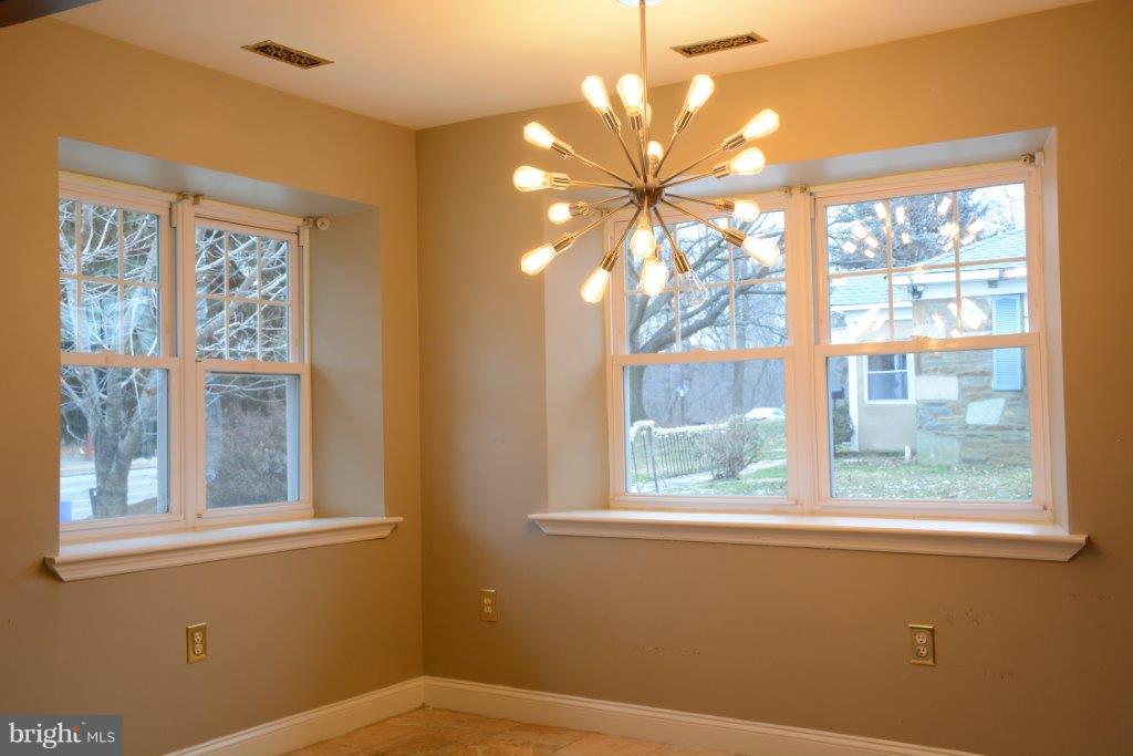 8716 Verree Road Philadelphia, PA 19115 - Photo 9 of 47