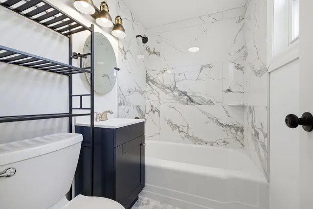 $300,000 | 10344 South Albany Avenue, Chicago, IL 60655