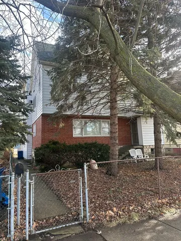 $49,900 | 923 South Jackson Street, Waukegan, IL 60085