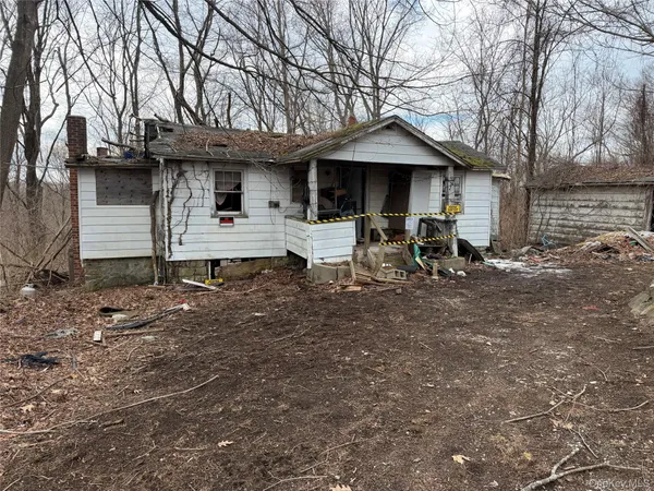 $198,700 | 165 Fairfield Drive, Brewster, NY 10509