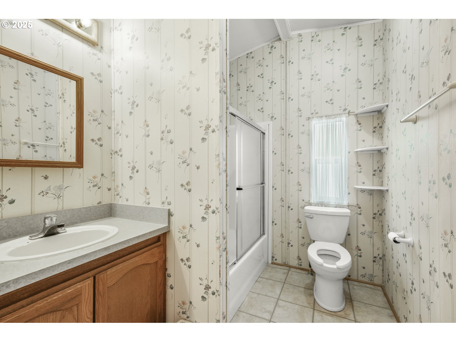 5422 Portland Road Northeast, Unit 35 Salem, OR 97305 - Photo 19 of 27 Gallery Image 19