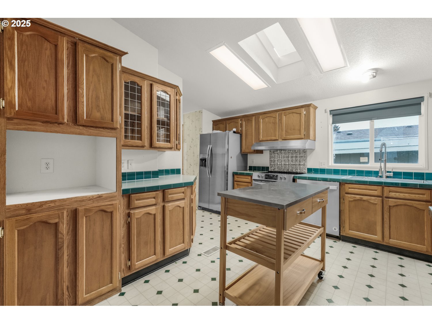 5422 Portland Road Northeast, Unit 35 Salem, OR 97305 - Photo 7 of 27 Gallery Image 7