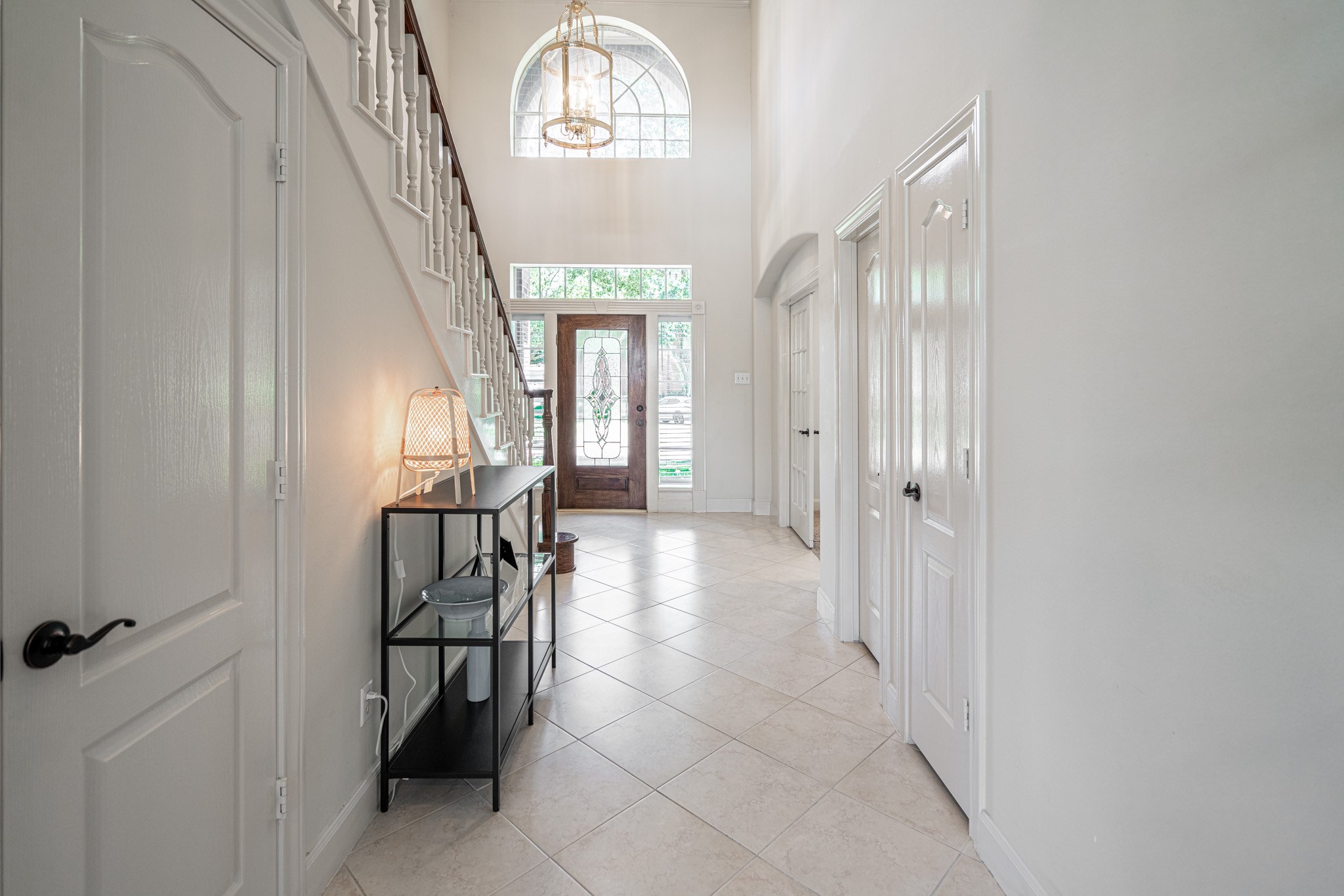 5103 Mariner's Harbor Houston, TX 77041 - Photo 13 of 42 Beautiful hallway