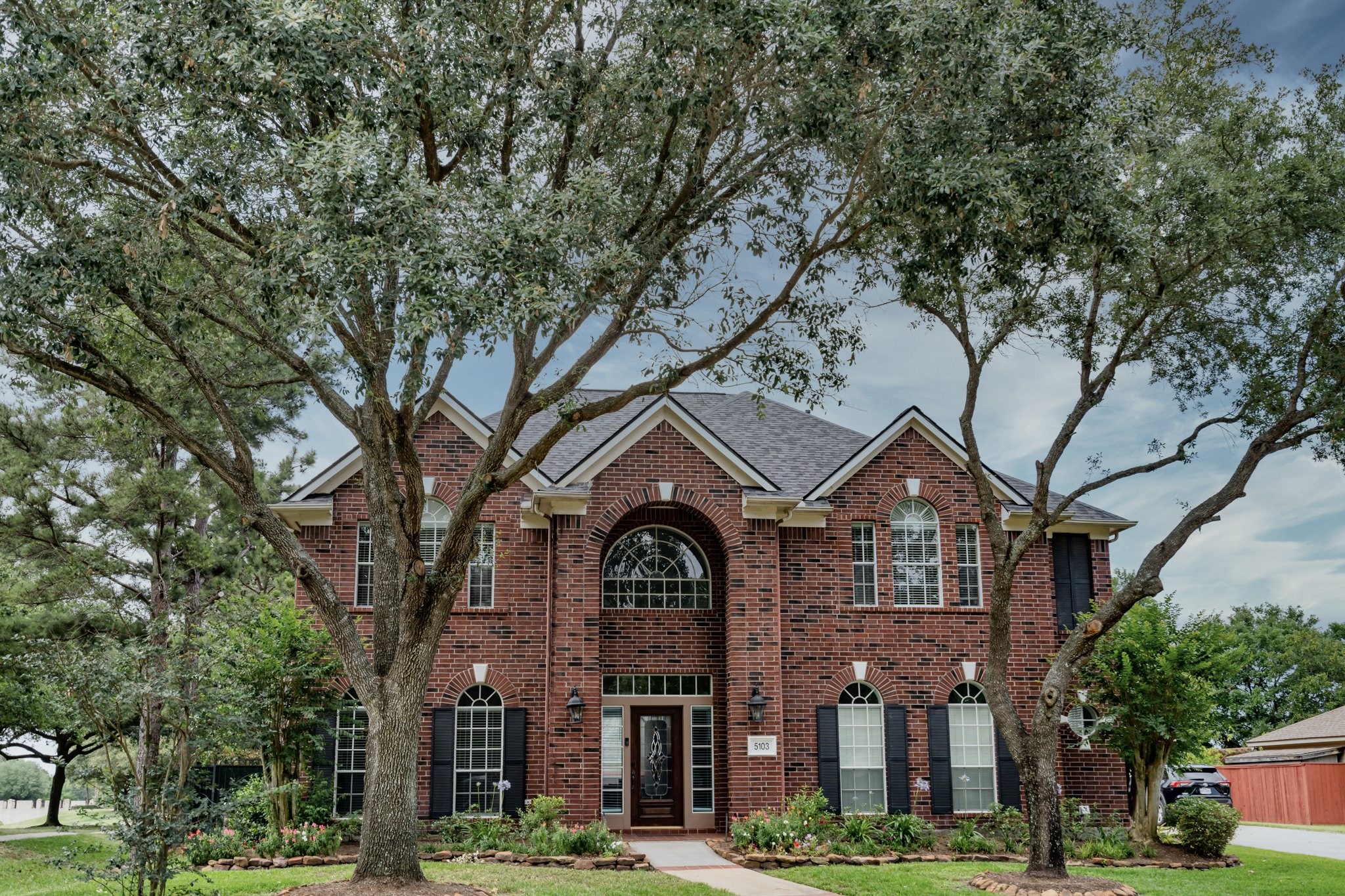 5103 Mariner's Harbor Houston, TX 77041 - Photo 14 of 42 Front elevation