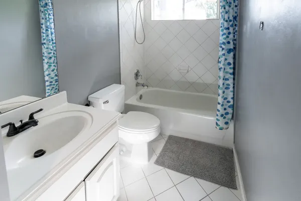 $5,500 | 5103 Mariner's Harbor, Houston, TX 77041