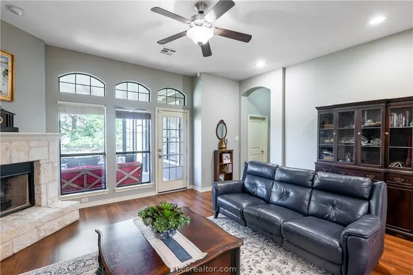 $417,000 | 4437 Conquistador Circle, Bryan, TX 77807