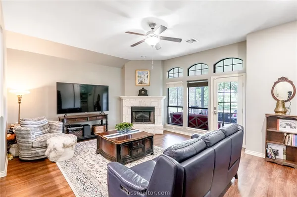 $417,000 | 4437 Conquistador Circle, Bryan, TX 77807