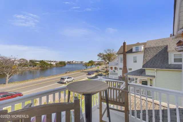 $939,900 | 219 Lake Terrace, Bradley Beach, NJ 07720