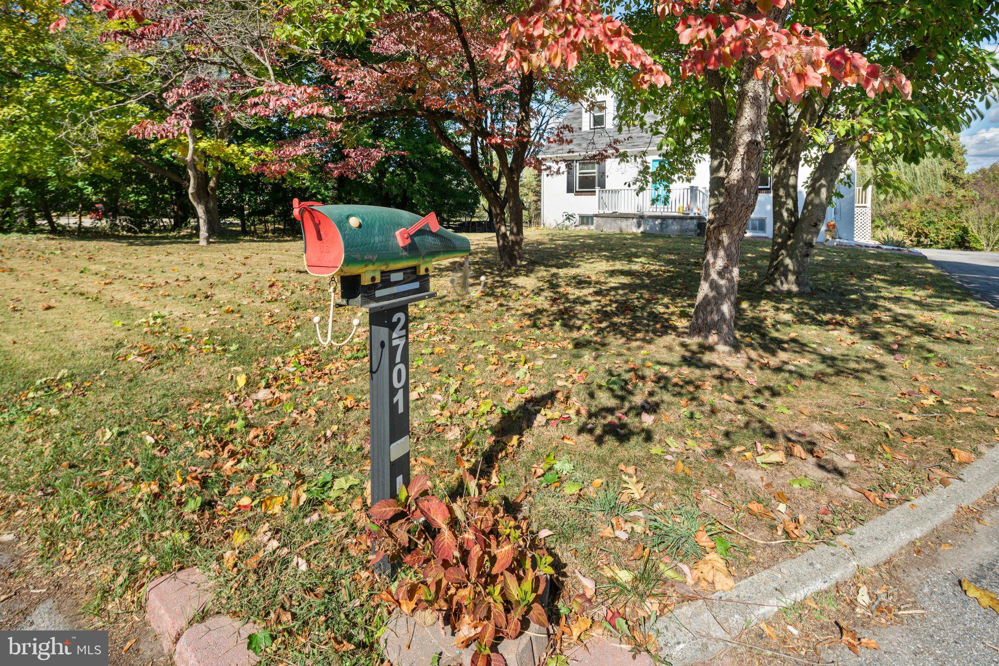 2701 Egypt Road Norristown, PA 19403 - Photo 4 of 34 Gallery Image 4
